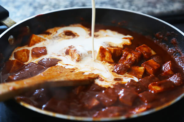 Butter Paneer Chicken Curry