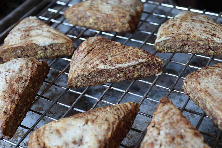 Low Carb Cinnamon Orange Scones | Shared via www.ruled.me