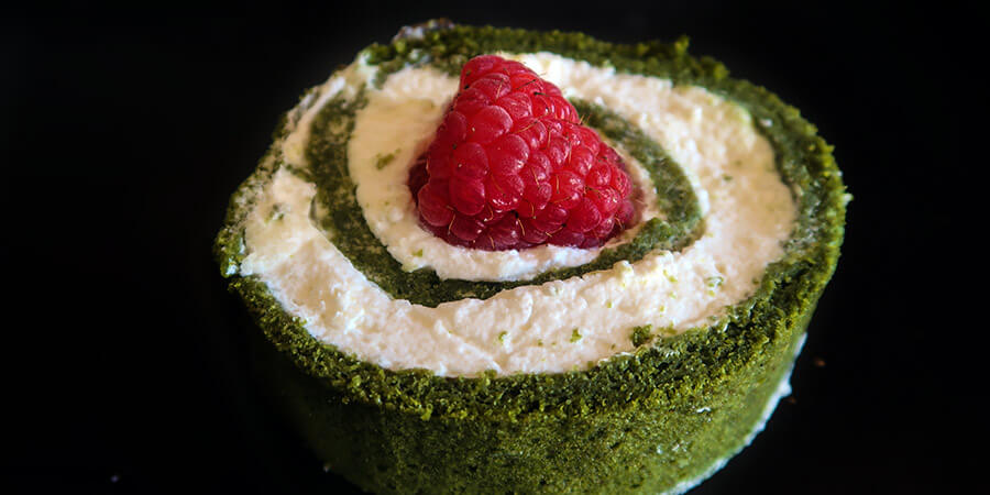 Keto Matcha Roll Cake