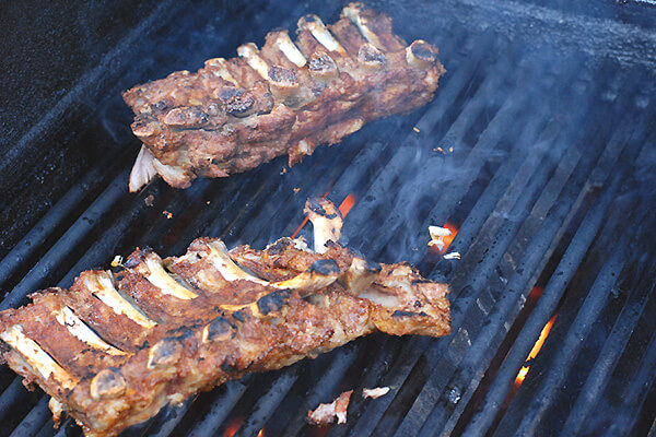 Instant Pot Ribs with White Barbecue Sauce