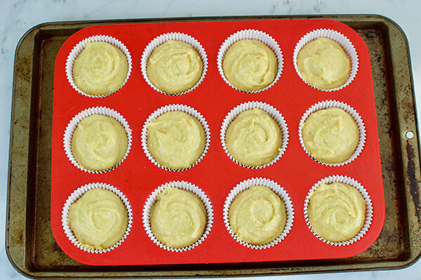 Lemon Cupcakes with Raspberry Frosting