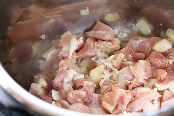 Instant Pot White Chicken Chili