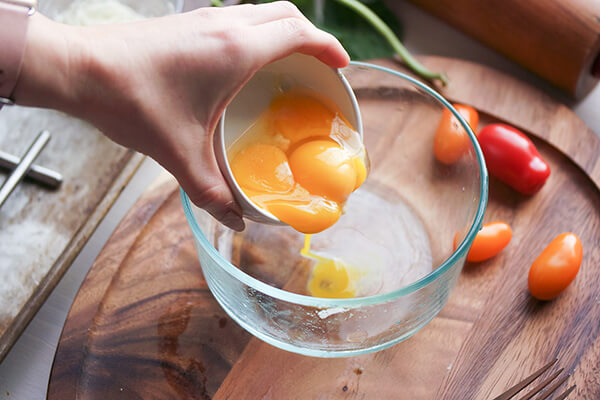 Mini Pizza Egg Bakes