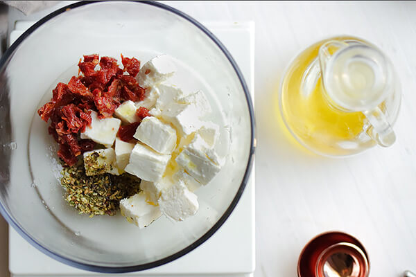 Five Minute Marinated Feta & Sun-dried Tomato Salad