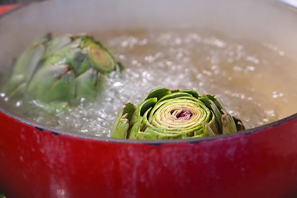 Artichokes with Anchovy Mayonnaise