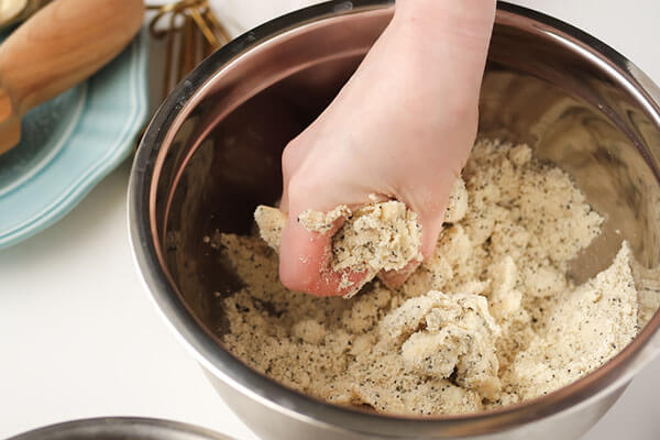 Keto Lemon Sugar Poppy Seed Scones