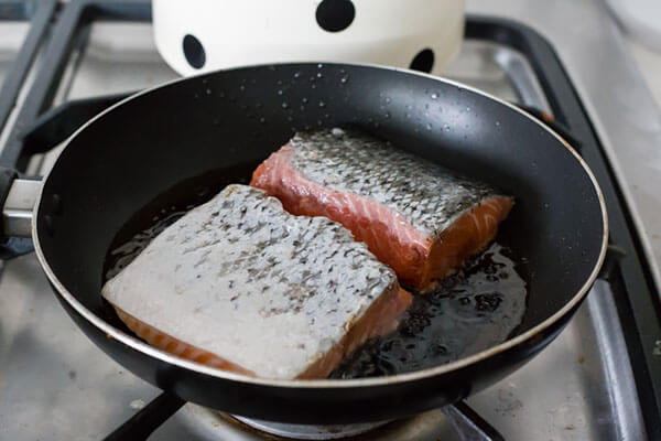 Sesame Salmon Salad