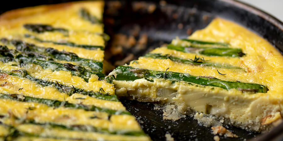 Asparagus and Gruyere Keto Quiche