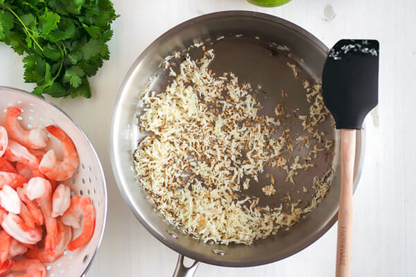 Cilantro Lime Shrimp with Crispy Coconut Caulirice