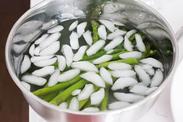 Maple Asparagus Salad