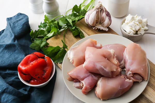 Chicken Thighs in Red Pepper Sauce