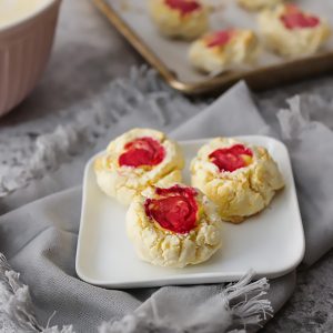 Keto Raspberry Cheesecake Cookies