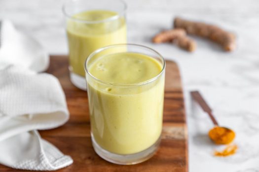 Anti Inflammatory Turmeric Smoothie Featured